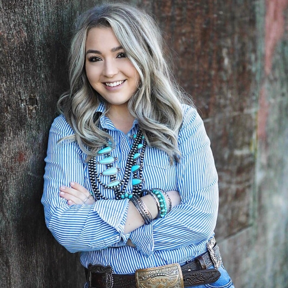 Meet your Posher, Harlee